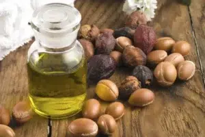  كيفية اختيار زيت الأرغان  الأصلي 