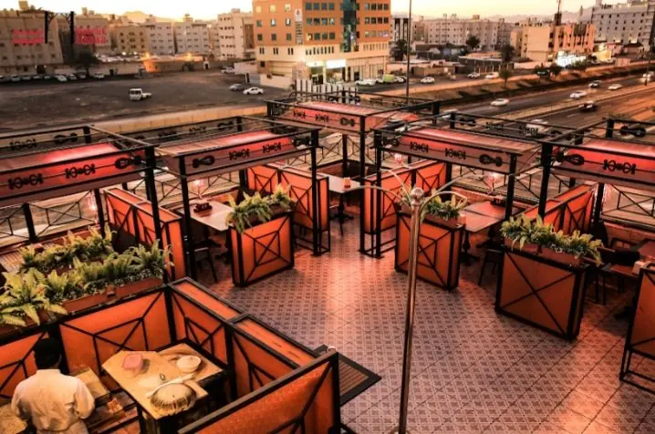مطاعم ممشى الهجرة في المدينة المنورة