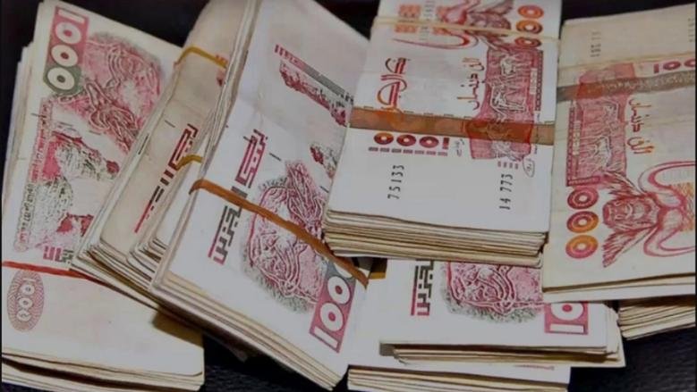 التسجيل في منحة البطالة بالجزائر والحصول على ٨٠٠ دينار فوري